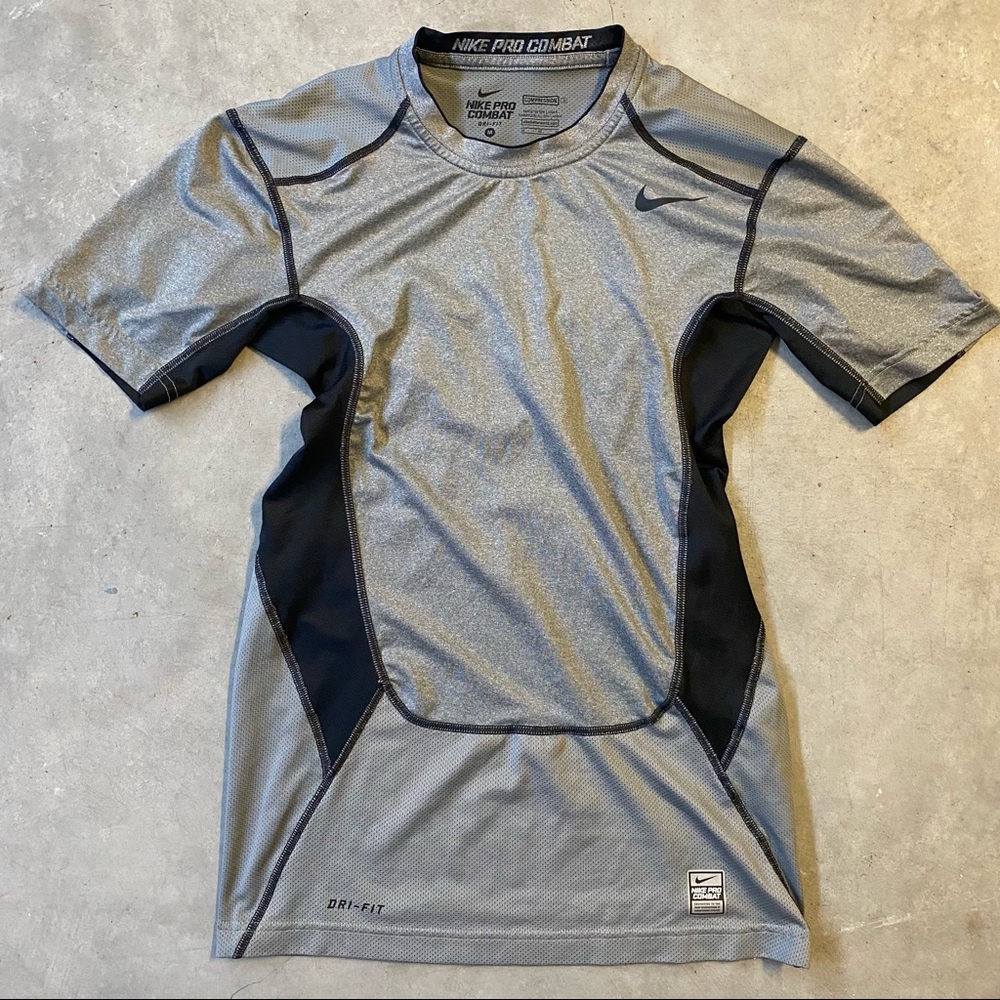 Nike Compression Shirt Hypercool 2.0 Dri Fit Sz M